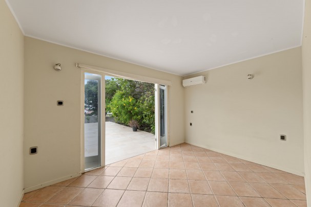 Stylish Jan Thiel Villa with Pool and Exceptional Investment Potential