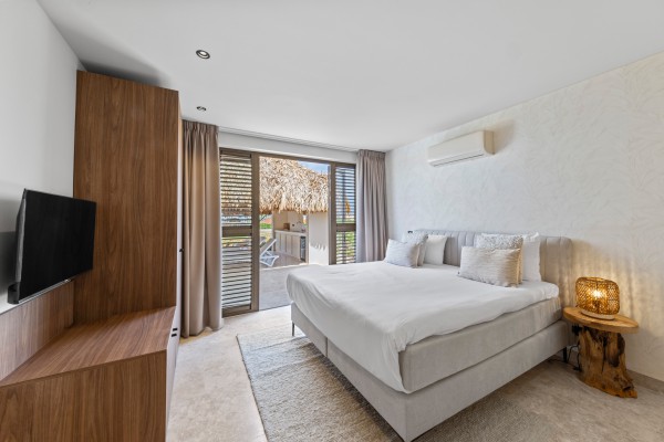 Blue Bay - Moderne Luxe Villa aan Golfbaan voor vakantieverhuur