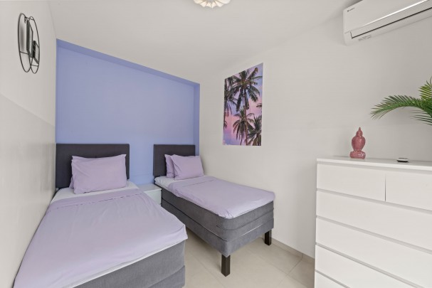 GREENVIEW &ndash; 2-Bedroom Ground Floor Apartment with Privacy