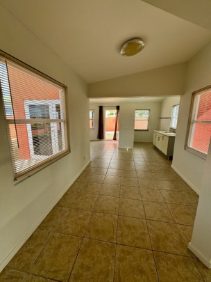 Leuke 3 slaapkamer woning in Brakkeput te huur