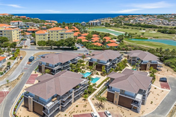 Blue Bay The Breeze – Luxury Newly Built 2-bedroom Apartment with Pool
