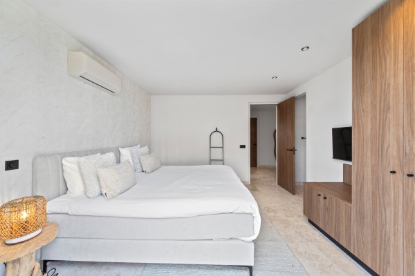 Blue Bay - Moderne Luxe Villa aan Golfbaan voor vakantieverhuur