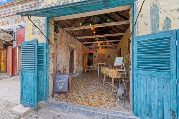 Uniek monumentaal horecapand in het hart van Otrobanda