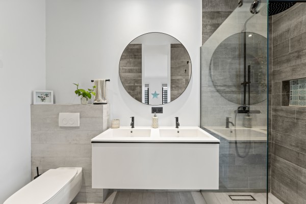 BLUE BAY – Luxury apartment in the Reef with two bedrooms and sea view