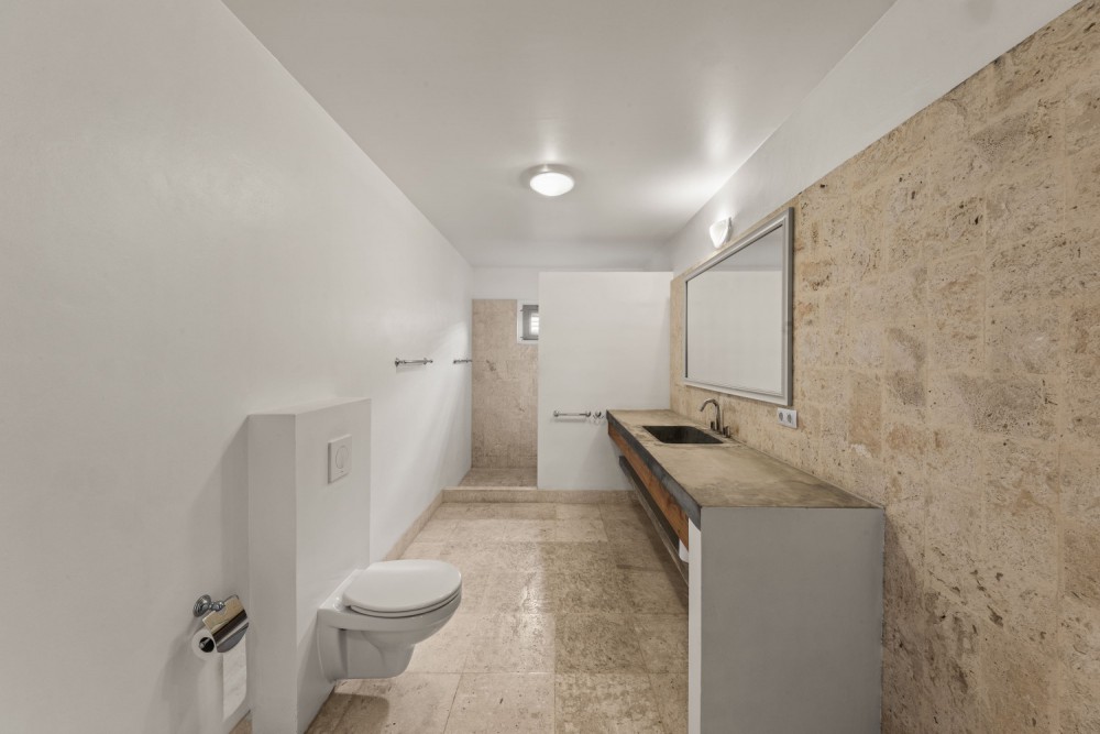 Blue Bay BD61 - Spacious Villa with Guest Apartment photo 16