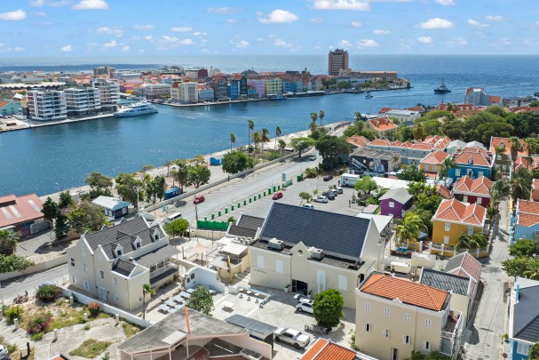 Otrobanda - Multifunctional commercial space in monumental building