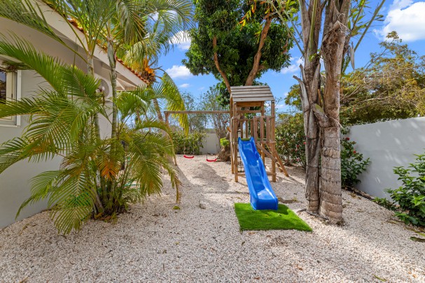 Luxury Family Home with Pool and Spacious Living Areas in Bottelier