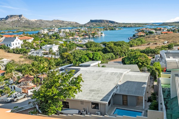 Carouselimage Curacao 2099