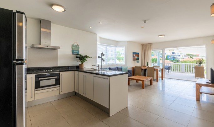 Triple Tree 29 – Unique 2-bedroom corner apartment with ocean view