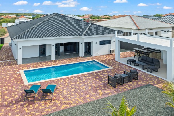 Fully Furnished Modern 3-Bedroom Villa with Spectacular Sea Views