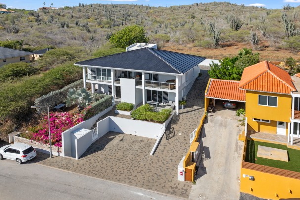 Jan Sofat – Property with Two Apartments and Spanish Water Views