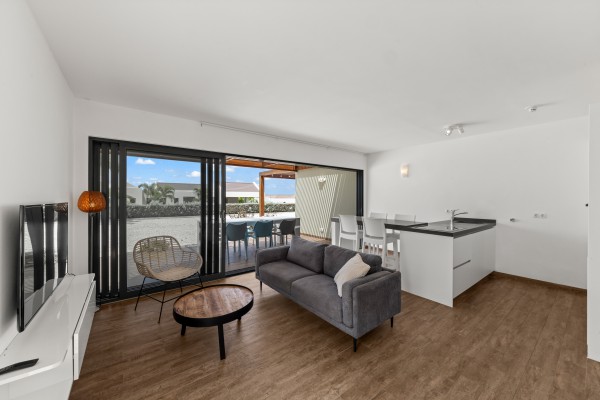Blue Bay – Luxury Furnished Apartments with Sea View