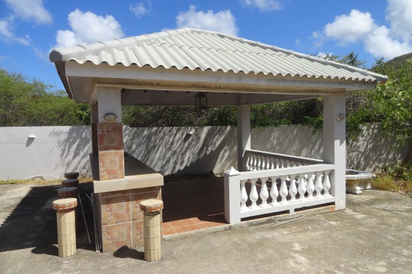 Lagun semi-detached homes with private path to Playa Jeremi