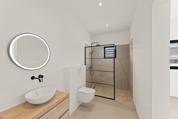 Blue Bay - Luxury new build 4 bedroom villa with private pool 
