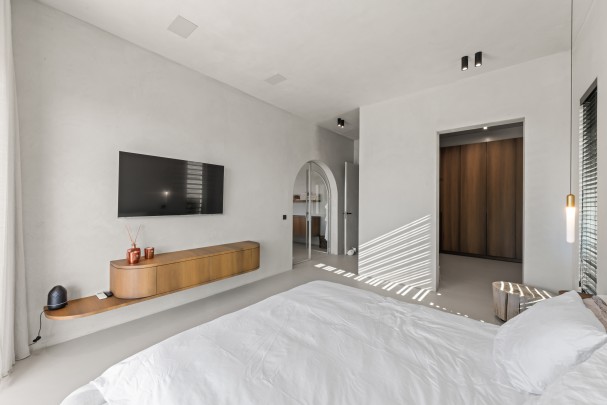 Blue Bay &ndash; Spectaculaire klif villa op exclusieve B-sectie   