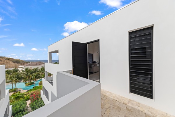 BLUE BAY – Luxury apartment in the Reef with two bedrooms and sea view