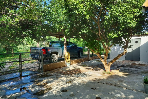 San Sebastiaan - A little piece of tropical paradise in Banda Abou