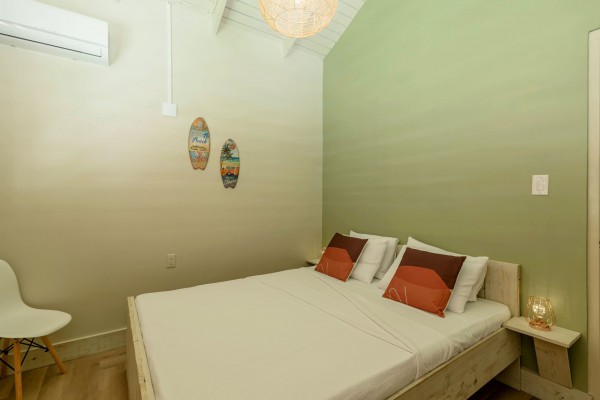Sunset Heights– Spacious Vacation Villa with Attractive Rental Returns
