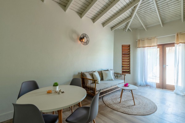 Sunset Heights– Spacious Vacation Villa with Attractive Rental Returns