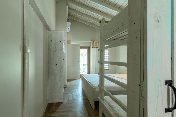 Sunset Heights– Spacious Vacation Villa with Attractive Rental Returns