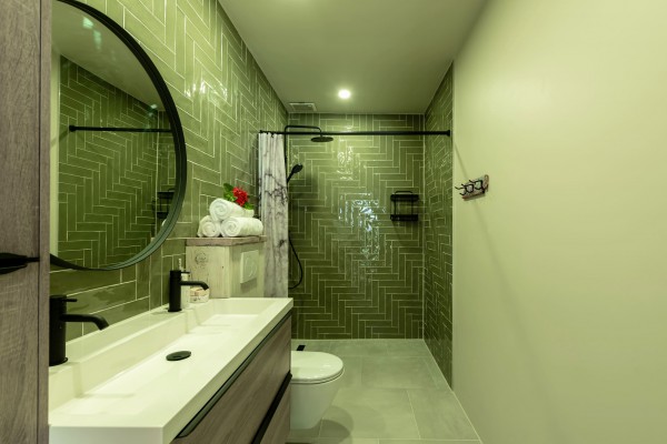 Sunset Heights– Spacious Vacation Villa with Attractive Rental Returns