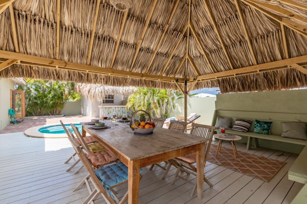 Sunset Heights– Spacious Vacation Villa with Attractive Rental Returns