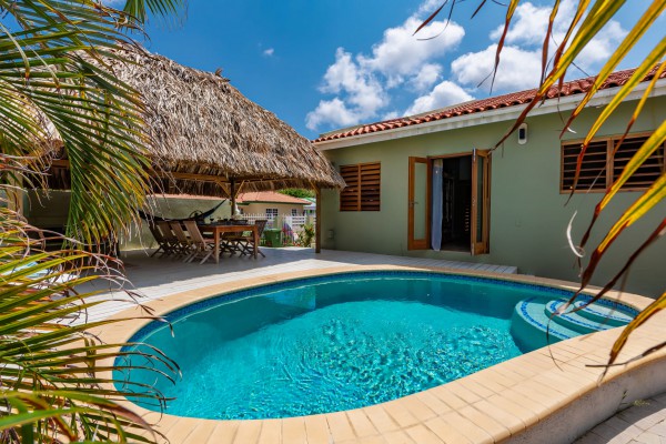 Sunset Heights– Spacious Vacation Villa with Attractive Rental Returns