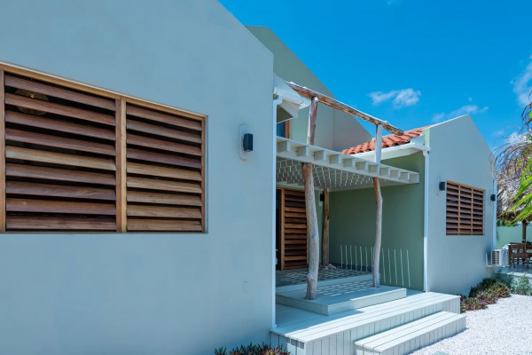Sunset Heights– Spacious Vacation Villa with Attractive Rental Returns