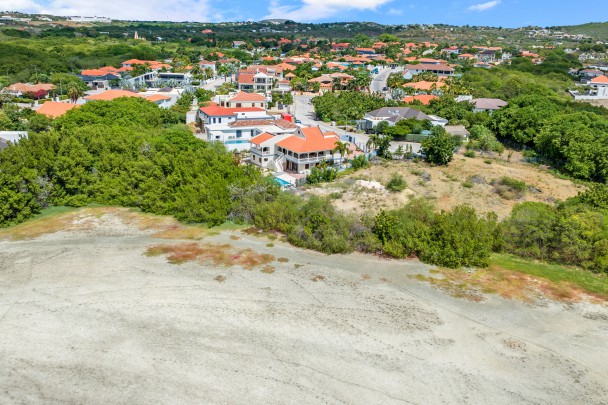 Zuurzak - Characteristic family house with apartment and swimming pool