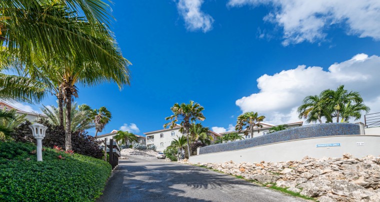 Blue Bay - ruim appartement te huur in Residence Le Bleu