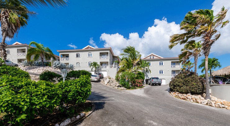 Blue Bay - ruim appartement te huur in Residence Le Bleu