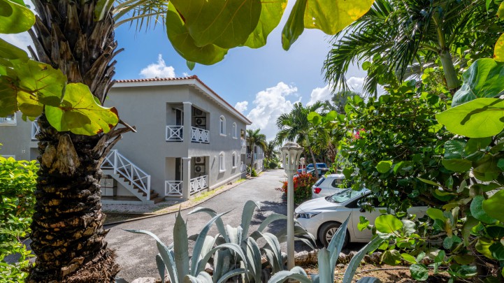 Blue Bay - ruim appartement te huur in Residence Le Bleu