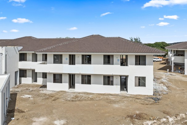 Blue Bay the Ivy  - Newly built 2-bedroom ground-floor apartments