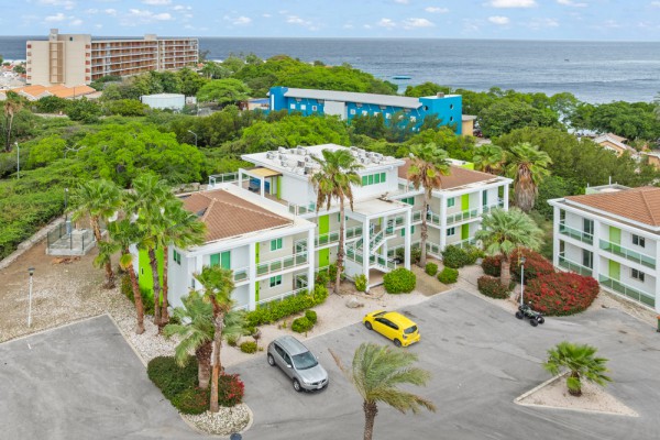 Luxury Sea View Apartment with Rooftop Terrace in Piscadera