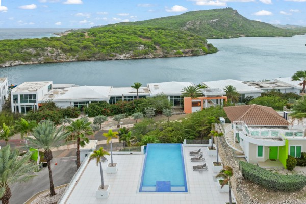 Luxury Sea View Apartment with Rooftop Terrace in Piscadera