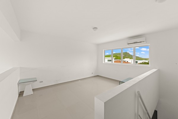 Luxury Sea View Apartment with Rooftop Terrace in Piscadera