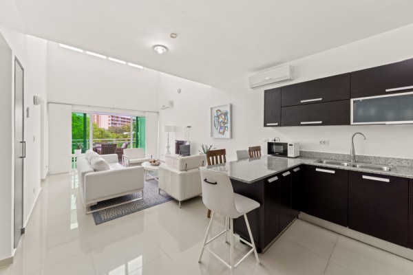 Luxury Sea View Apartment with Rooftop Terrace in Piscadera