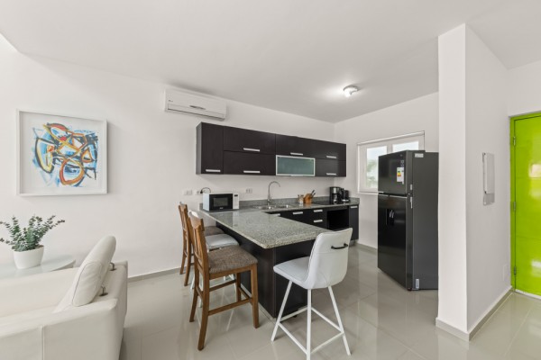 Luxury Sea View Apartment with Rooftop Terrace in Piscadera