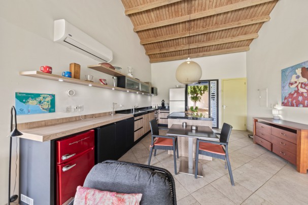 Blue Bay – Bungalow with golf view, jacuzzi & holiday rental option