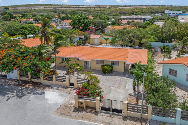 Prachtige woning in Grote Berg met zwembad &ndash; ideaal als investering