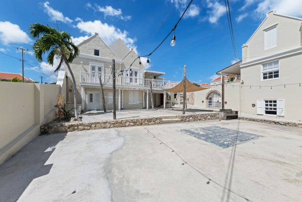 Otrobanda  – Historic property suitable for hospitality.