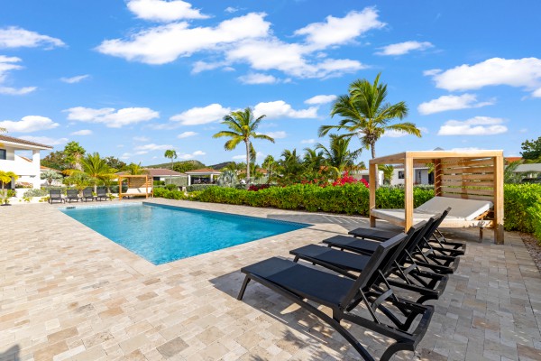 Blue Bay – Luxury apartment in a secure resort with swimming pool