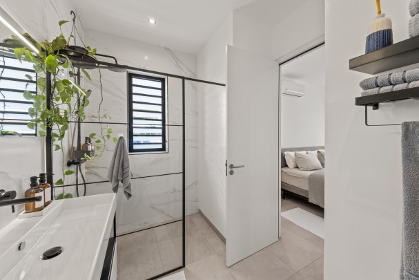 Blue Bay &ndash; Luxury apartment in a secure resort with swimming pool