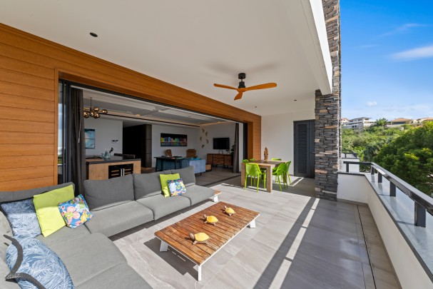 Blue Bay - Luxe 2-slaapkamer appartement direct aan het strand