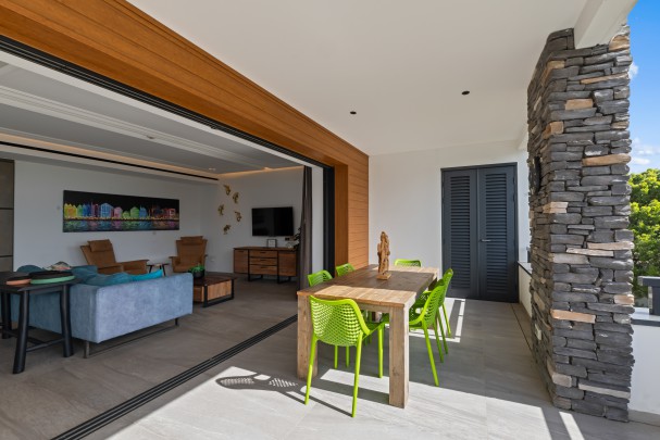 Blue Bay - Luxe 2-slaapkamer appartement direct aan het strand