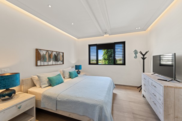 Blue Bay - Luxe 2-slaapkamer appartement direct aan het strand