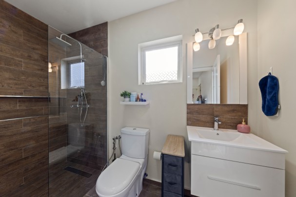 Blue Bay &ndash; Villa with Swimming Pool and Golf Course Views