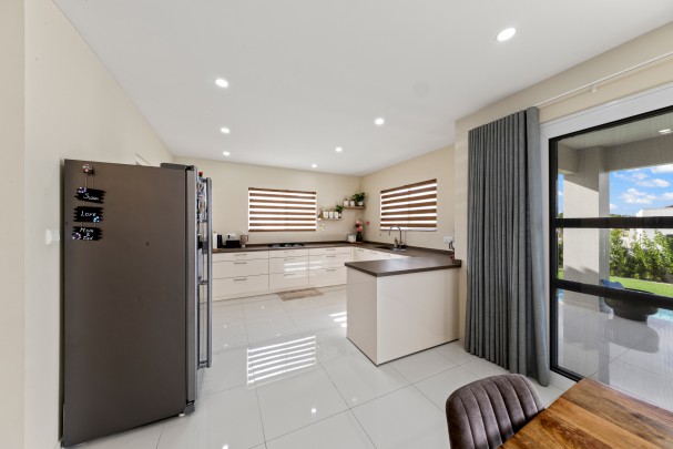 Blue Bay &ndash; Villa with Swimming Pool and Golf Course Views