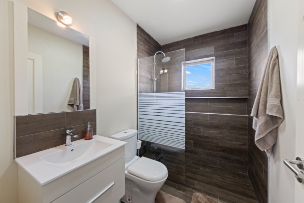 Blue Bay &ndash; Villa with Swimming Pool and Golf Course Views