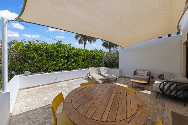 Blue Bay Greenview - Luxury Apartment with pool for vacation rentals